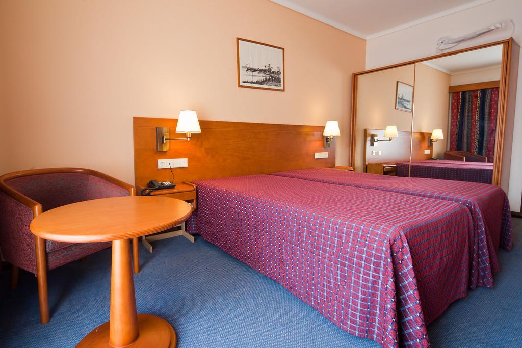 Hotel Barra Aveiro Quarto foto